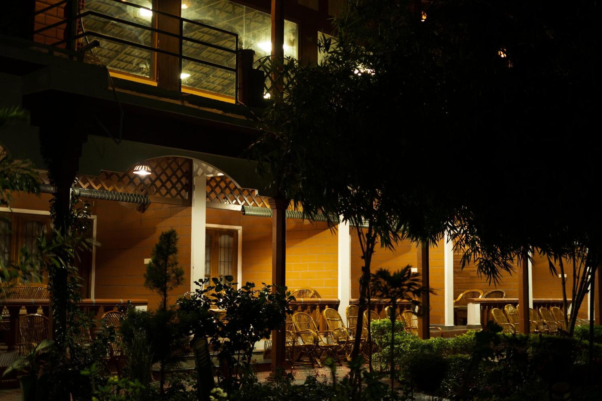 The Nest Inn Resort Masinagudi Extérieur photo