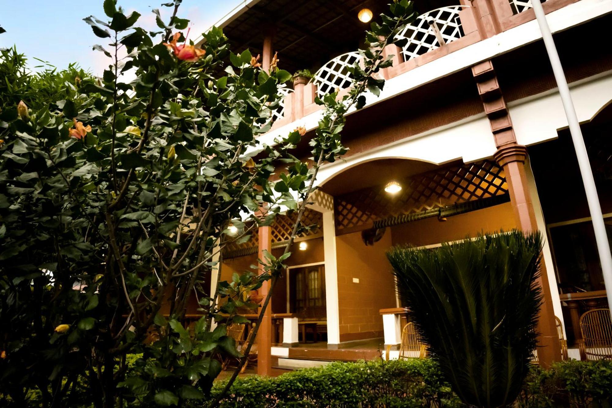 The Nest Inn Resort Masinagudi Extérieur photo