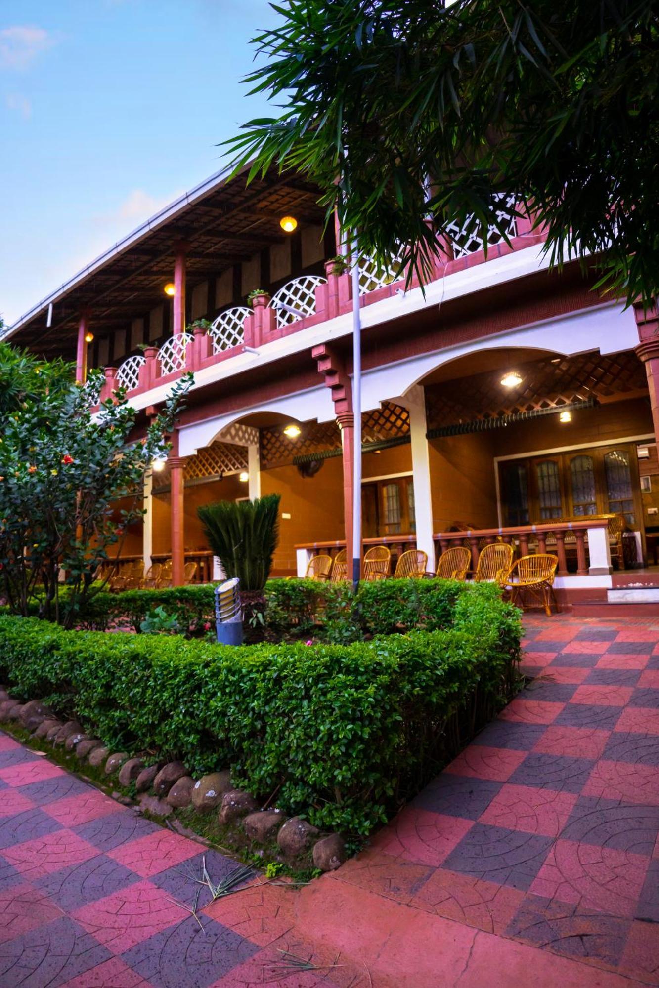 The Nest Inn Resort Masinagudi Extérieur photo