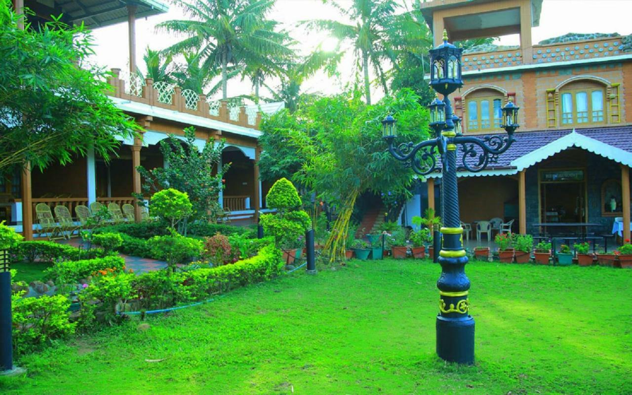 The Nest Inn Resort Masinagudi Extérieur photo